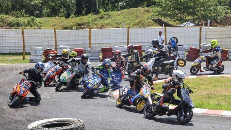 Correrán primer Clásico Navideño de Moto velocidad en Puerto Plata Correrán primer Clásico Navideño de Moto velocidad en Puerto Plata