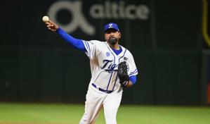 Valdez desde el montículo y Hernández con el bate mantienen racha del Licey