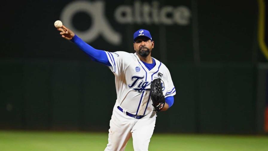 Valdez desde el montículo y Hernández con el bate mantienen racha del Licey