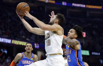 VIDEO | Con 22 puntos de LeVert, Cavaliers superan al Thunder