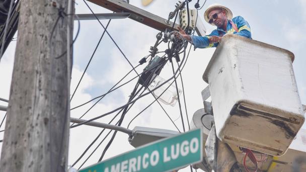 Edesur, Edenorte y Edeeste ampliaron operativo para solucionar la salida de circuitos y averías