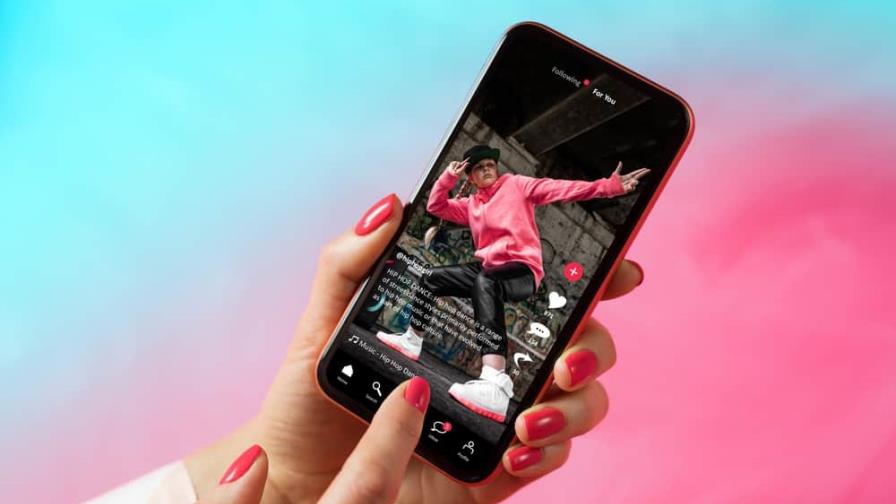 TikTok espía a sus usuarios TikTok espía a sus usuarios