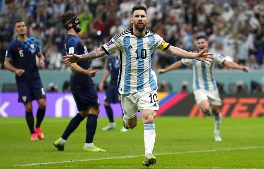 Con un Messi agigantado Argentina devora a Croacia y va a la final del Mundial