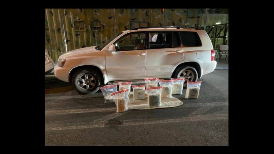 Detienen hombre transportaba 81 libras de marihuana en yipeta en Baní Detienen hombre transportaba 81 libras de marihuana en yipeta en Baní