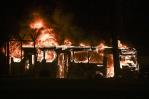 Bolsonaristas incendian vehículos y causan disturbios en Brasilia