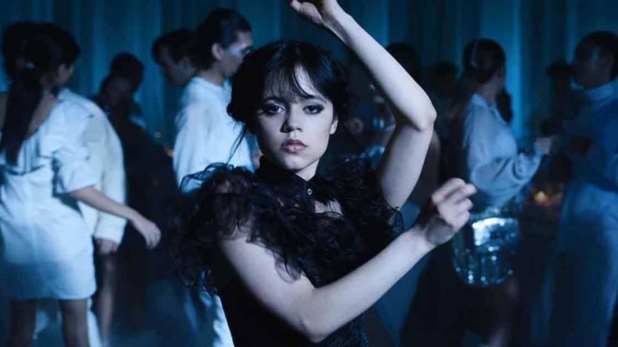 “Goth chic”, la tendencia que revive Merlina Addams “Goth chic”, la tendencia que revive Merlina Addams