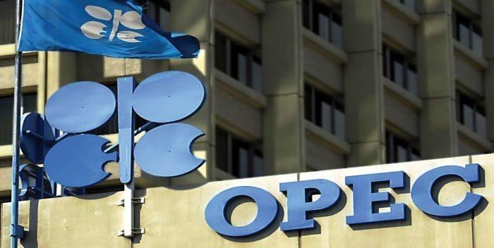 La OPEP reafirma su alianza con Rusia para defender el precio del petróleo