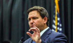 Ron DeSantis aventaja a Trump por 23 puntos y a Biden por cuatro