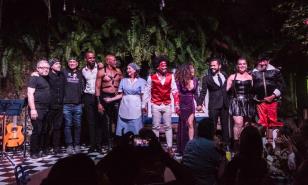 12 de diciembre, marcado como el de los varios y sorprendentes estrenos en Casa de Teatro