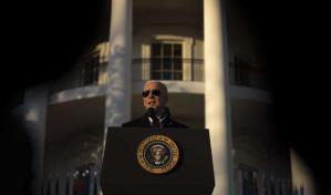 Amor es amor, dice Biden al promulgar la ley que protege el matrimonio homosexual