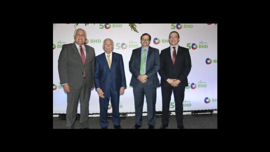 BHD realiza su Tardecita Navideña BHD realiza su Tardecita Navideña