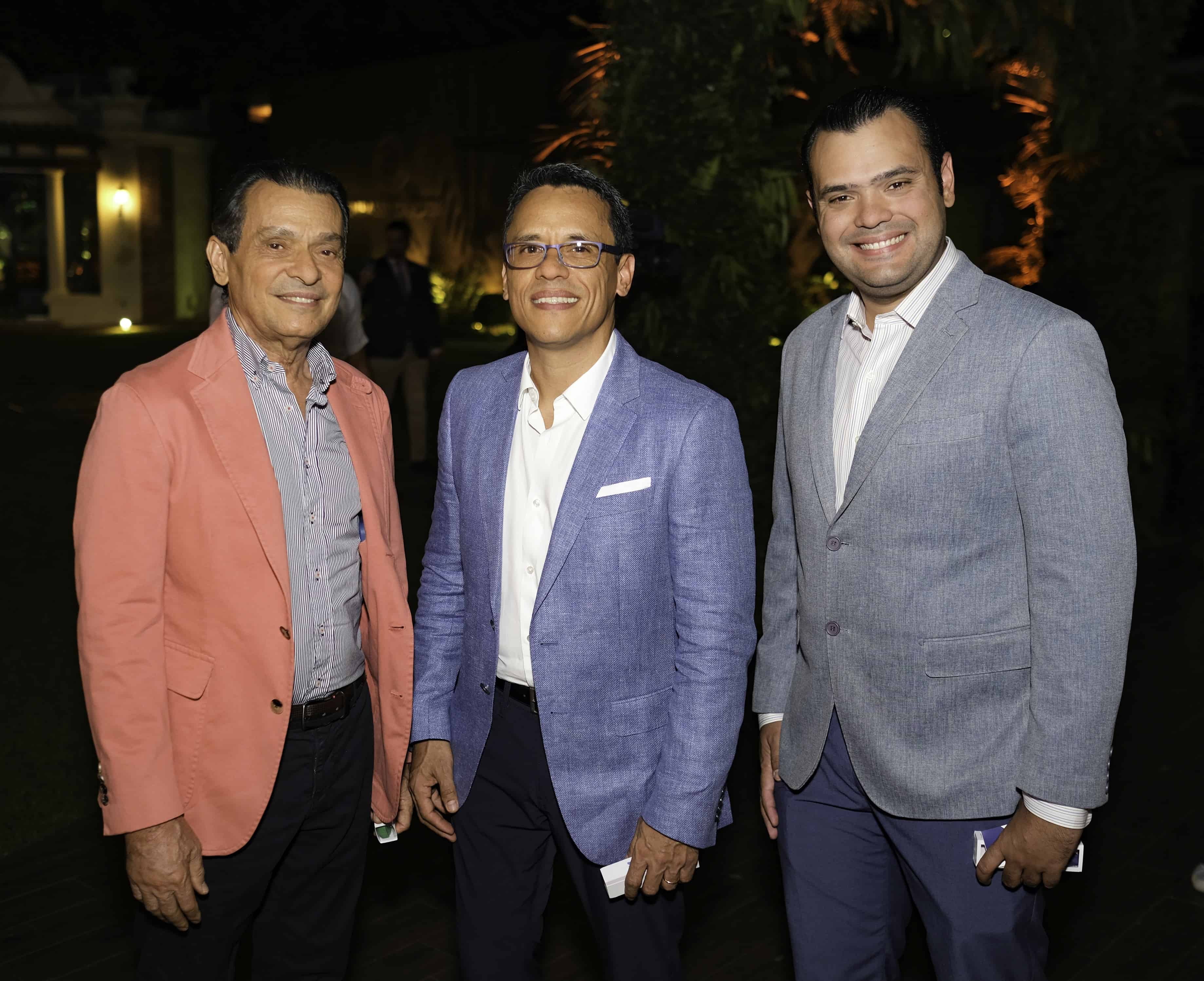 Francisco Abreu Abreu, Francisco Abreu Rodríguez y Joel Abreu.