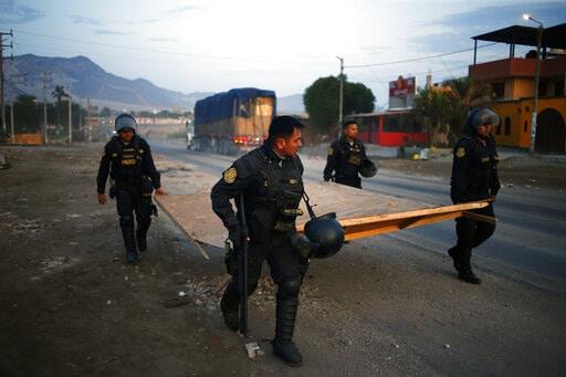 Perú: un juez decidirá esta tarde sobre la prisión del expresidente Castillo