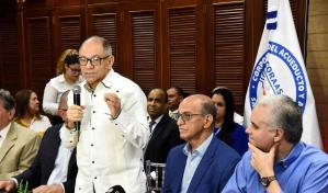 Centrales sindicales: actitud de empresarios tiene frizado debate para modificar Código de Trabajo