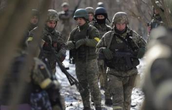 Ucrania descarta tregua navideña y Rusia intensifica su ofensiva en Donbás