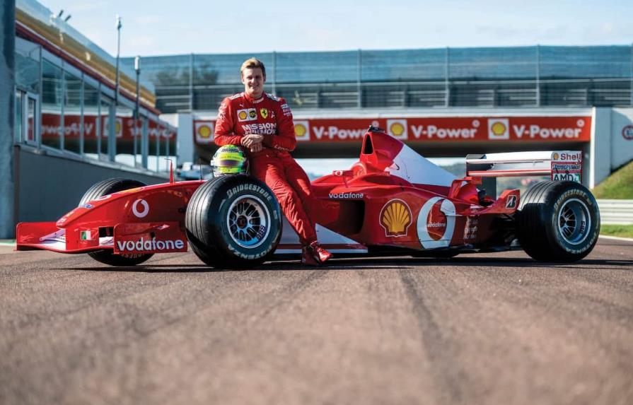 Tal como su padre, Schumacher deja Ferrari por Mercedes