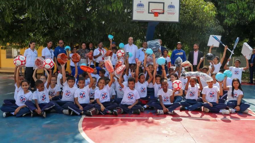 El deporte escolar impacta a los barrios dominicanos El deporte escolar impacta a los barrios dominicanos