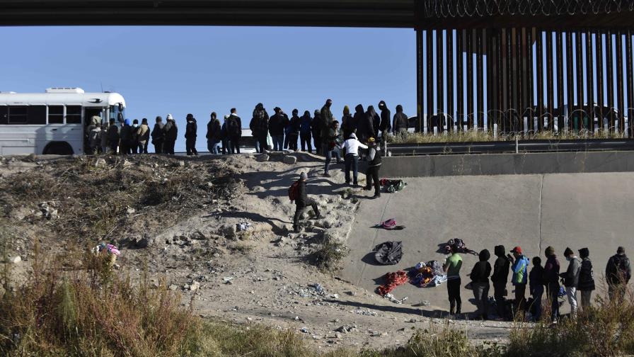 Denver declara estado de emergencia tras la llegada masiva de migrantes