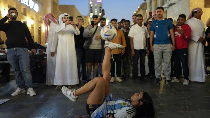 Argentinos en Qatar dispuestos a todo por ganar el Mundial