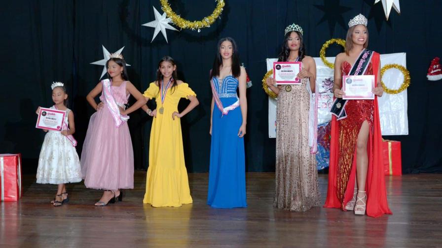 Bautista Modeling Academy realiza certamen de belleza Christmas Fashion Show 2022 Bautista Modeling Academy realiza certamen de belleza Christmas Fashion Show 2022