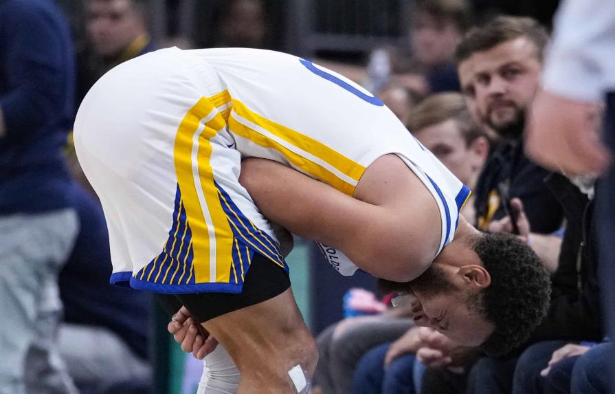 Stephen Curry se perderá varias semanas con Golden State por una lesión en el hombro