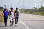 Miles de migrantes quedan a la deriva en el sur de México