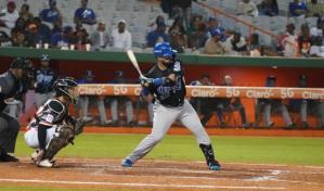 Los Tigres del Licey y Lorenzo Quintana vencen a los Toros del Este