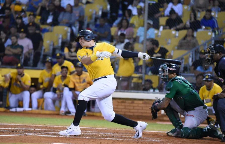 Águilas cierran la regular con gran ofensiva sobre las Estrellas Águilas cierran la regular con gran ofensiva sobre las Estrellas