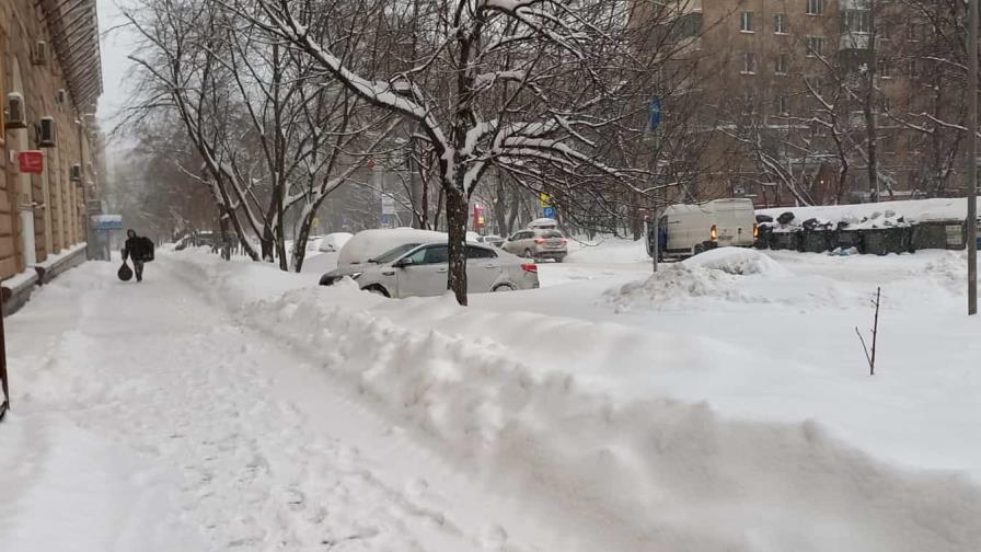 Moscú vive la mayor nevada del siglo XXI este domingo