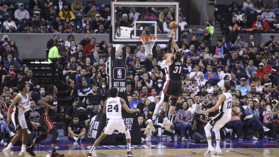 VIDEO | Heat vence a Spurs en el retorno de la NBA a México