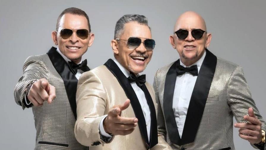 Los Hermanos Rosarios y Héctor Acosta juntos en Jet Set 
