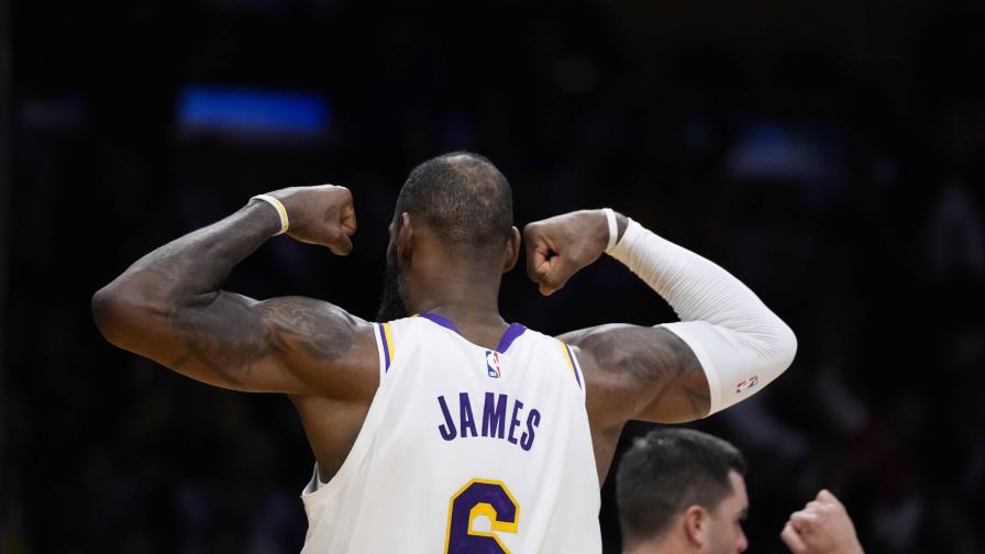 Lakers superan la ausencia de Davis para ganar a los Wizards