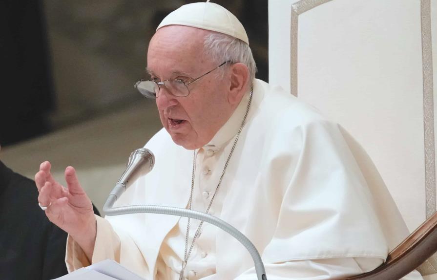 El papa Francisco critica la discriminación de género en el trabajo