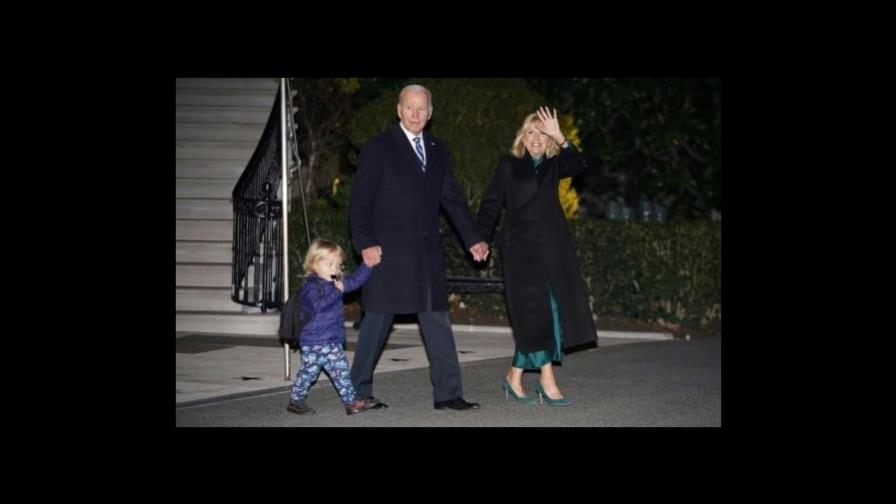 Biden escribe un poema a su mujer cada Navidad: hay mucho sobre lo que escribir