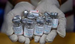 OMC acuerda debatir en 2023 suspensión patentes a terapias y test anticovid