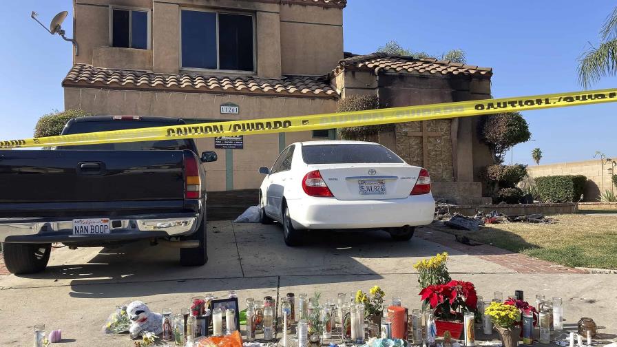 Policía de EEUU secuestra a una niña de 15 años, mata a tres miembros de su familia y se suicida Policía de EEUU secuestra a una niña de 15 años, mata a tres miembros de su familia y se suicida