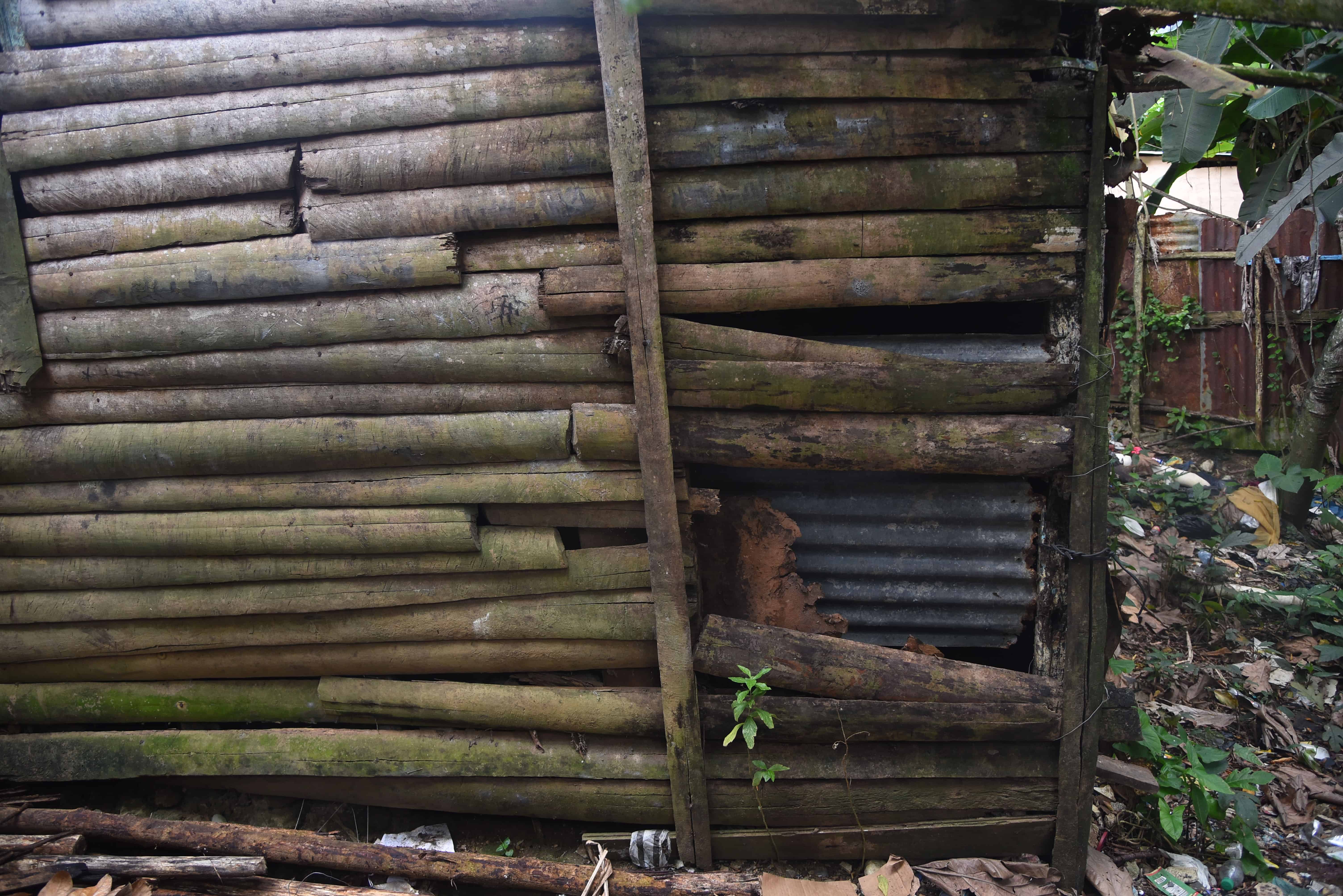 La casa está podrida en algunas partes