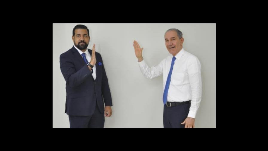 Dirigente de la Fuerza del Pueblo pasa a apoyar al presidente Luis Abinader Dirigente de la Fuerza del Pueblo pasa a apoyar al presidente Luis Abinader