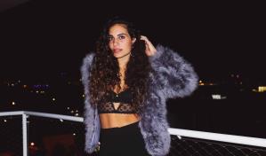 Isadora, la cantautora hija de Chayanne que busca forjar su propio camino en la música 