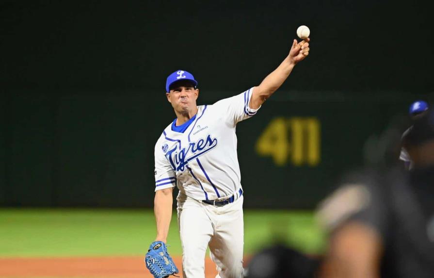 Valdés domina los bates de las Estrellas en la victoria del Licey Valdés domina los bates de las Estrellas en la victoria del Licey