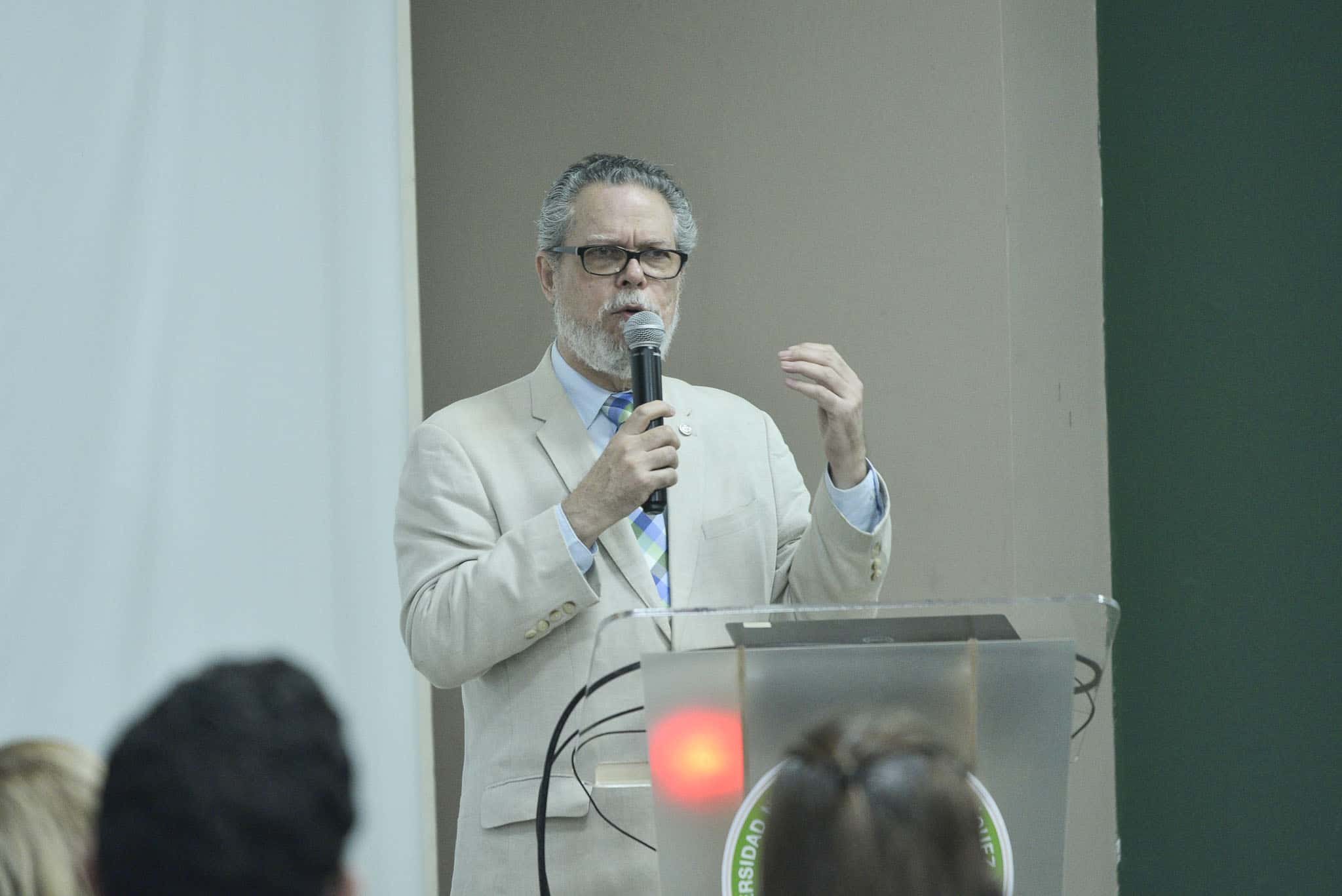 <font style=vertical-align: inherit;><font style=vertical-align: inherit;>Omar Rancier.</font></font>