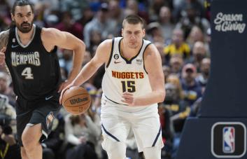 VIDEO | Un triple doble de Jokic impulsa a Nuggets ante Grizzlies