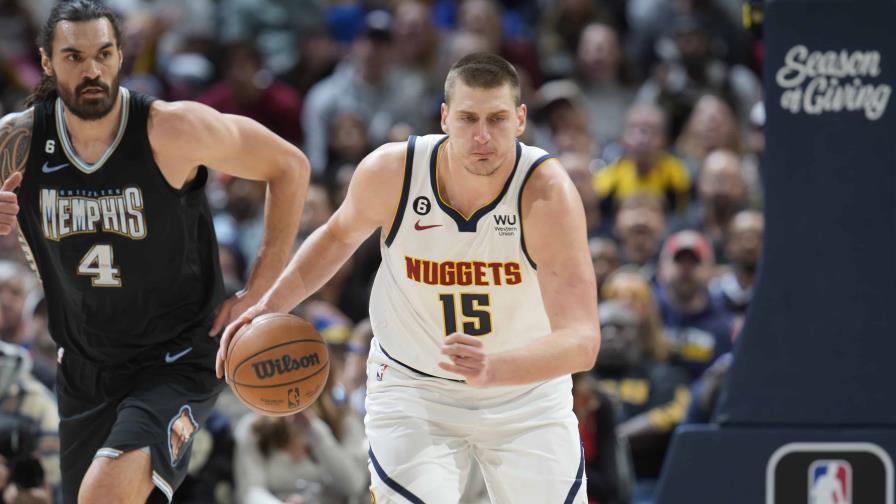 VIDEO | Un triple doble de Jokic impulsa a Nuggets ante Grizzlies