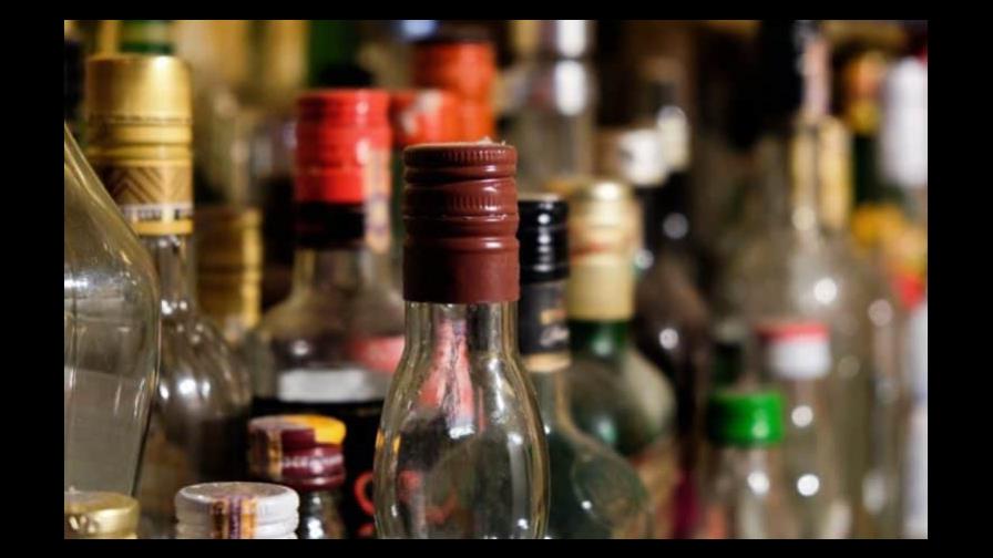 Sube a 37 el número de muertos por consumo de licor adulterado en Bogotá