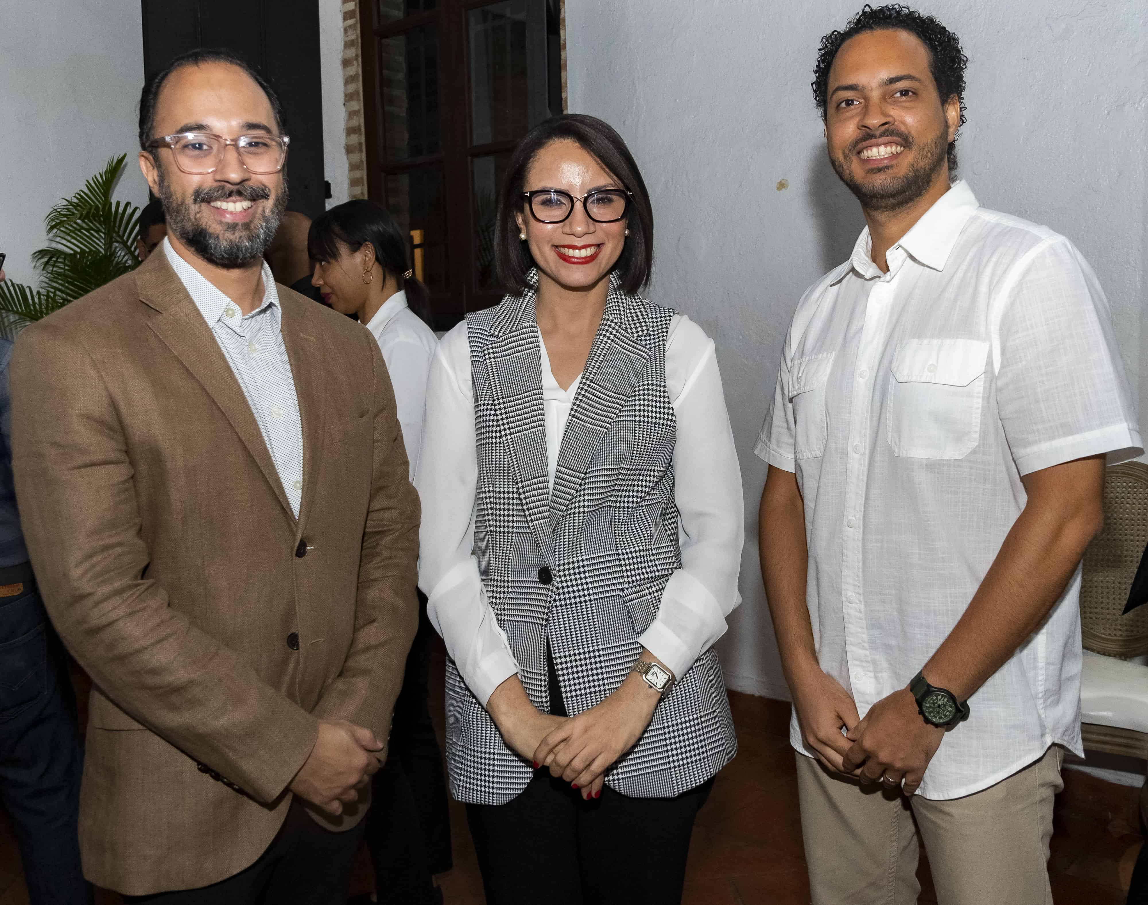 Juan José Báez, Nordaline Jiménez y Alfonso Peña.