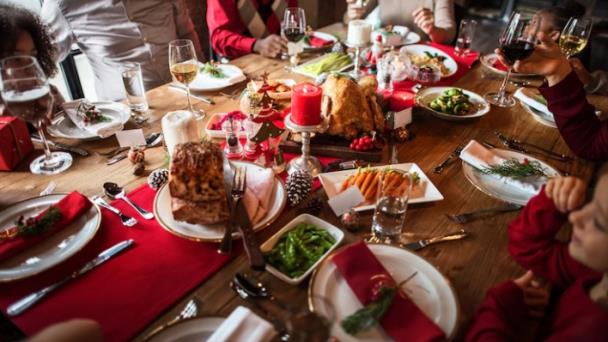 Sigue estas recomendaciones para un recalentado navideño seguro