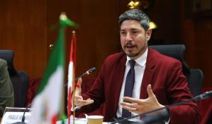 Perú da 72 horas al embajador de México para dejar el país