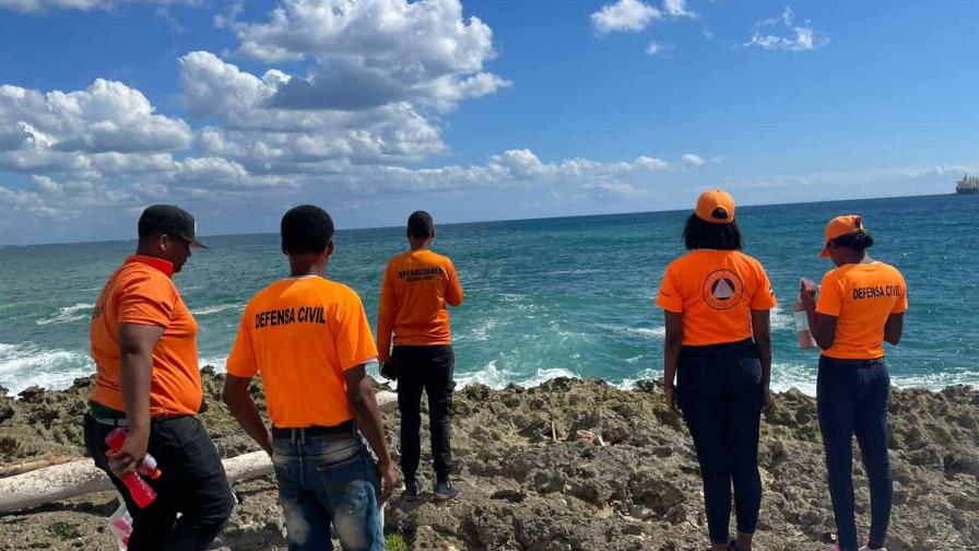 Defensa Civil busca joven de 19 años que se lanzó al mar Caribe en San Pedro de Macorís