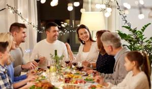 ¿Primera Nochebuena con los suegros? Decálogo para salir airosa