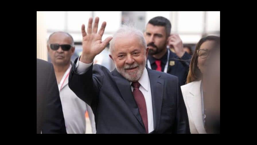 Lula dice que recibe un Brasil en penuria al anunciar nuevos ministros